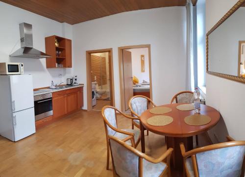 ELENA flat Tulpe Duisburg Zentrum