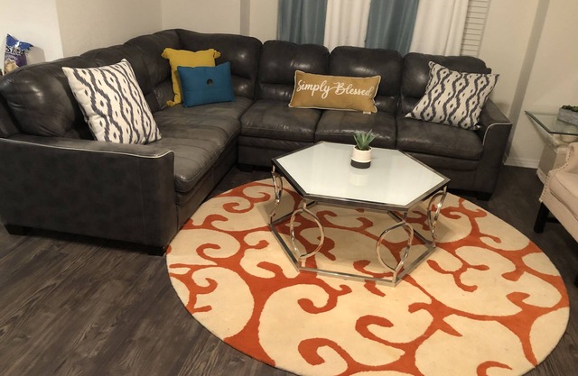 Elkins Charm Getaway 11miles to UArk Fayetteville