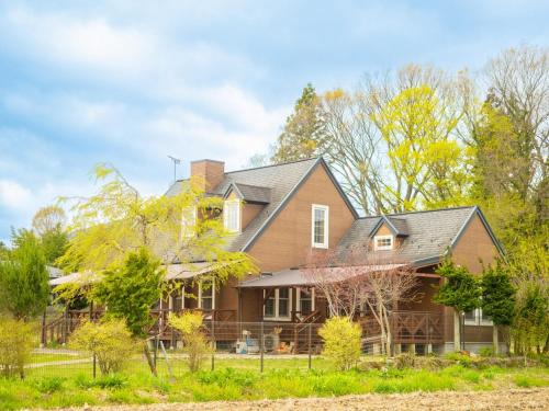 Elle's Garden House