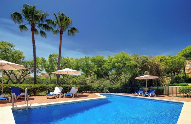 Elviria Hills Living