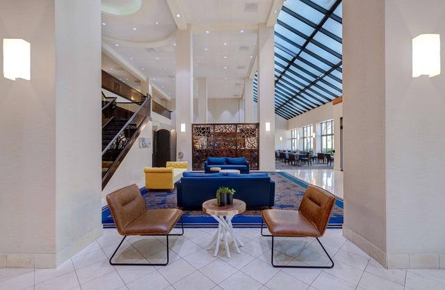Embassy Suites by Hilton Santa Clara Silicon Valley