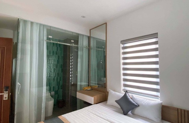 Encens villa and spa features a bar, garden, terrace, and free WiFi