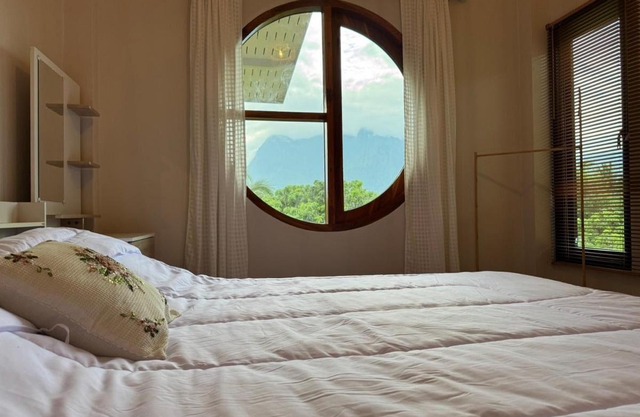 Enchanting 3-bedroom house with AC in Chiang Dao