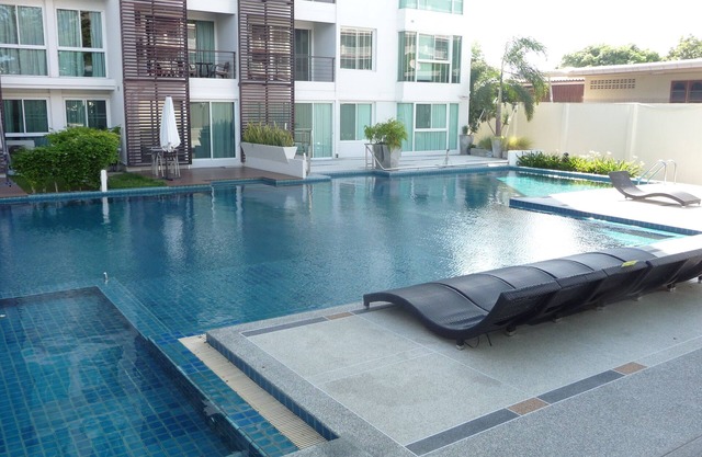 English owned pool view condo, now with personal internet for multi users.
