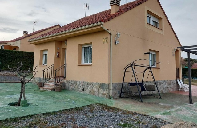 Enjoy and relax in the Robledal