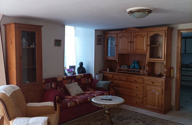 Enjoy in the nature. whole house. San Mamede mountain range. pets allowed.