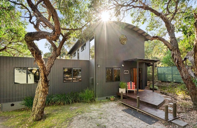 Enjoy Tranquillity in this 4 Bedroom Retreat with the most amazing bush views, nestled in serenity.