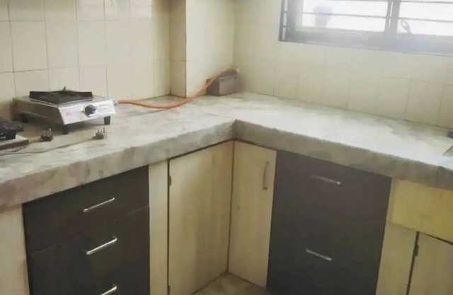 Entire condo in Indore, India-Comfy ground floor condo with free parking