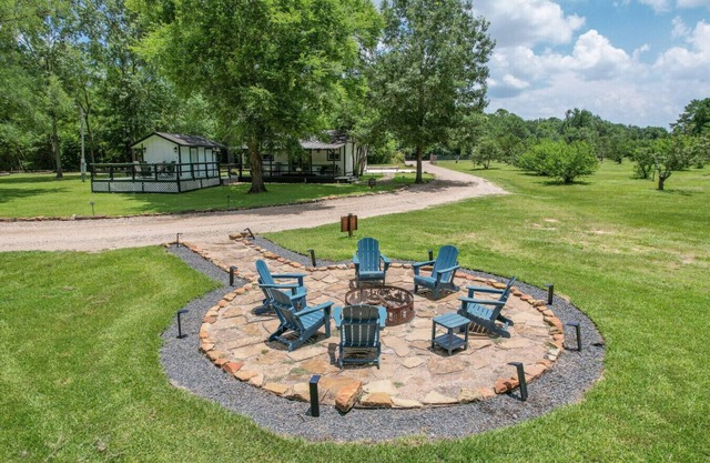 Entire Cottage Getaway | Pond Fire Pit Deck