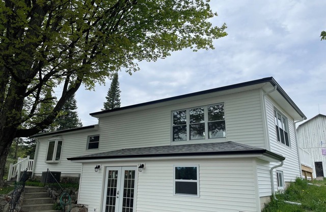 Entire House for Outdoor Enthusiasts! ORV, Snowmobile and more!