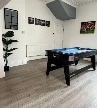 Entire Manor Grove Blackpool