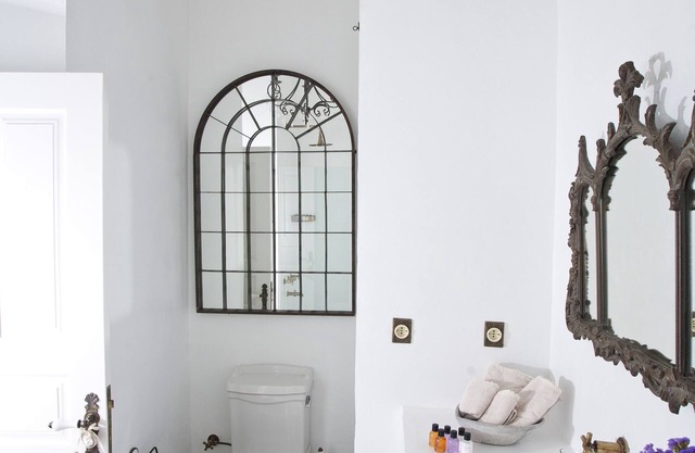 Entire Villa with 8 rooms in Alacati