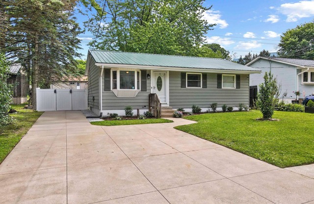 Erie Outpost - Home + 1BR In-Law Suite & Backyard