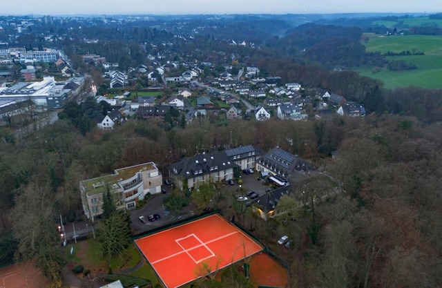 Escape Room With Garden Near Velbert Forest Pets Allowed Parking Included