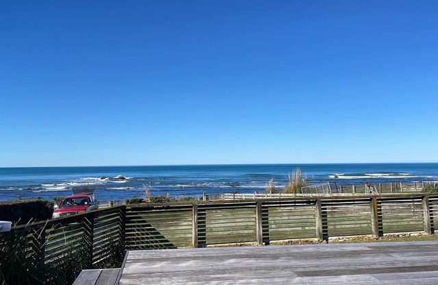 Escape to Paradise – Spacious 4-Bedroom Beachfront Retreat at Mataikona Beach