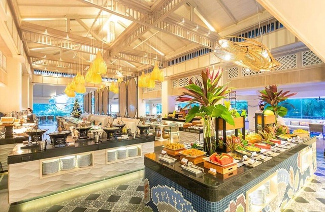 Escape To The Beach- Exquisite Resort Grounds-Family Perfect Vacation