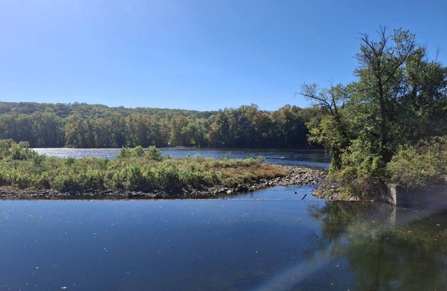 Escape to the comfort and charm of the Murray Wynne House on the canal towpath