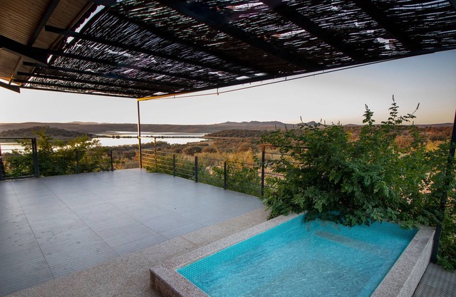 Espectacular Casa, Paraje y Vistas Únicas en la Siberia Extremeña