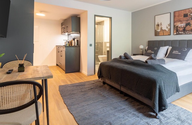 Essen Kettwiger Str | Suite L