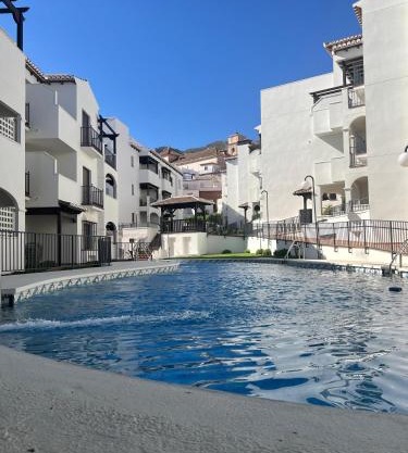 Estupendo piso con mar y montaña