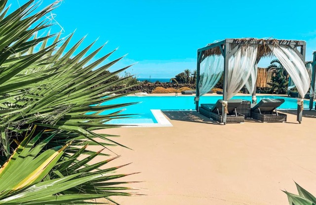 Etherea - I Dammusini di Pantelleria