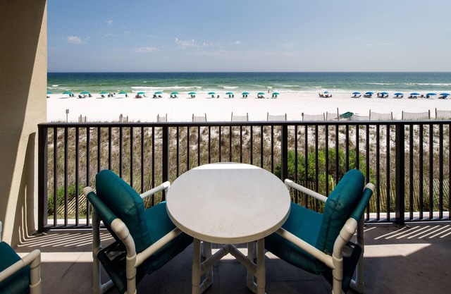 ETW 2005: Emerald Shore: Step Into Tranquility with a Beachfront Home!