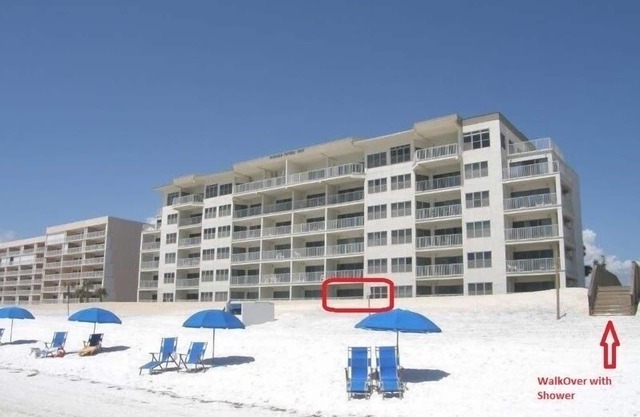 ETW1002 Ocean Front!1stFloor 3Bedrm 3Bath! No Stairs! Remodeled