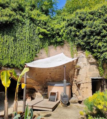 Evasion Troglodyte insolite spa et nature