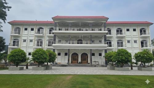 Evergreen Resort & Spa