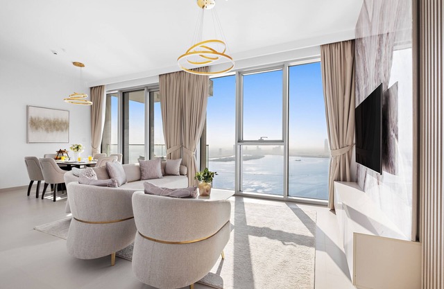 Exclusive 2 bed Apartment "The Grand" in Dubai Creek Harbour Island