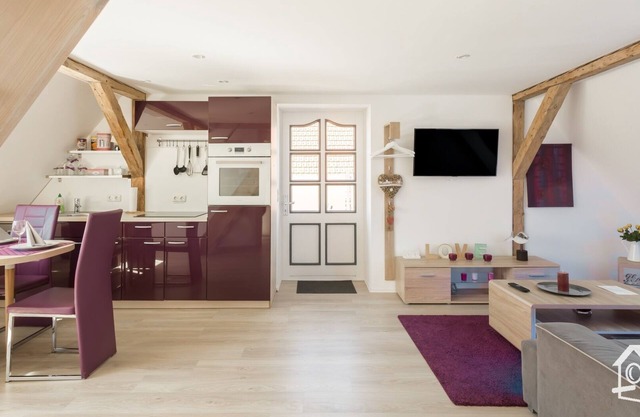 Exclusive apartment with rural idyll, about 850m from the beach - Hus sea air