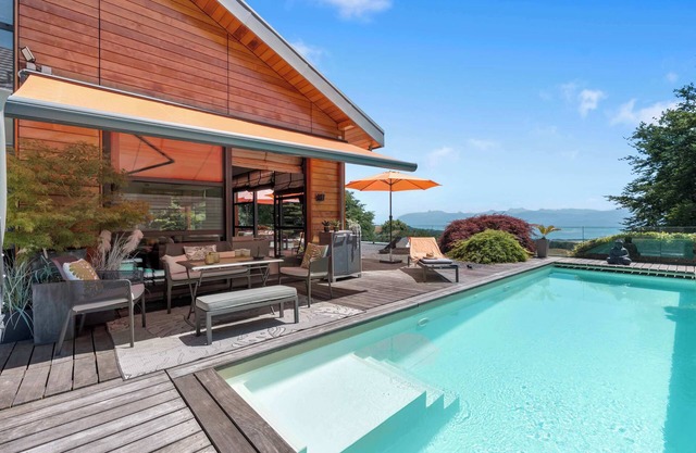 Exclusive Geneva Region Retreat with Pool
