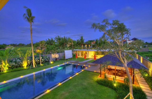 Exclusive Luxury Villa with Pool & Entertainment – Bali Villa 1059