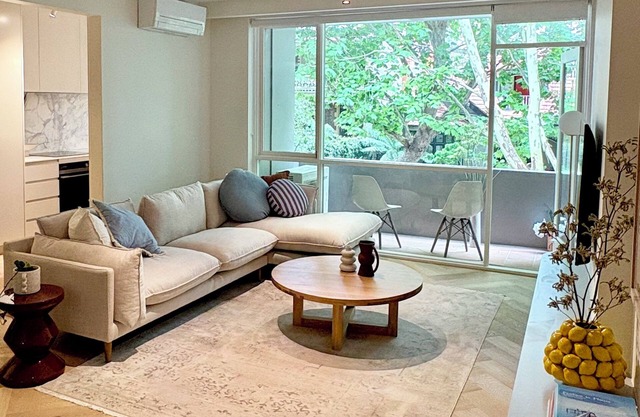 Experience stylish living in this chic one bedroom apartment. Perfect location