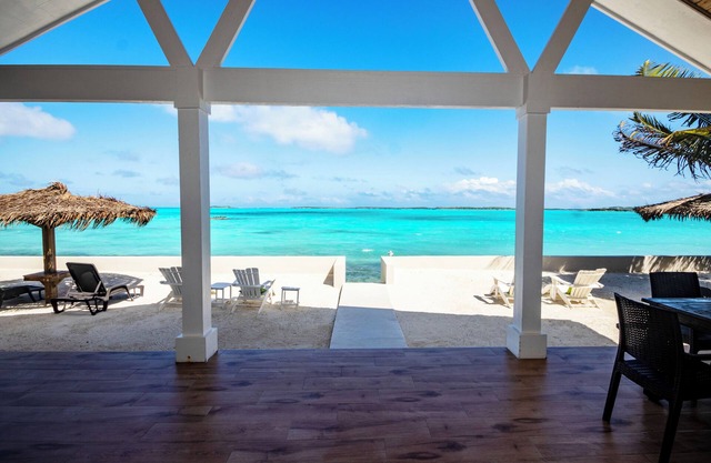EXQUISITE BEACHFRONT HOME