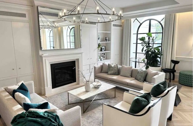 Exquisite Elegance & Luxury Home