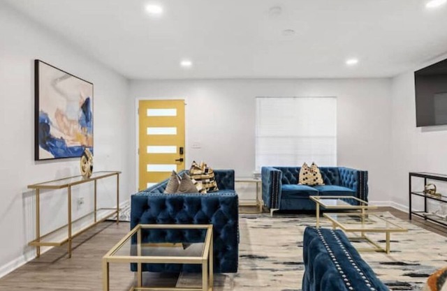 Exquisite VRBO near Atlanta airport. Let me be your favorite host!