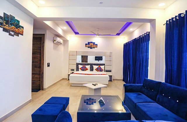 Fabexpress F9 Noida Sector 27