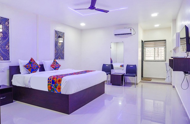 Fabhotel Atharva Executive