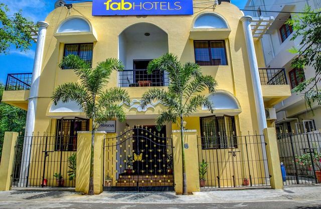 Fabhotel Hibiscus Stays