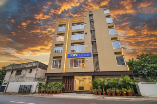 FabHotel Samotel - Nr Kolkata Airport