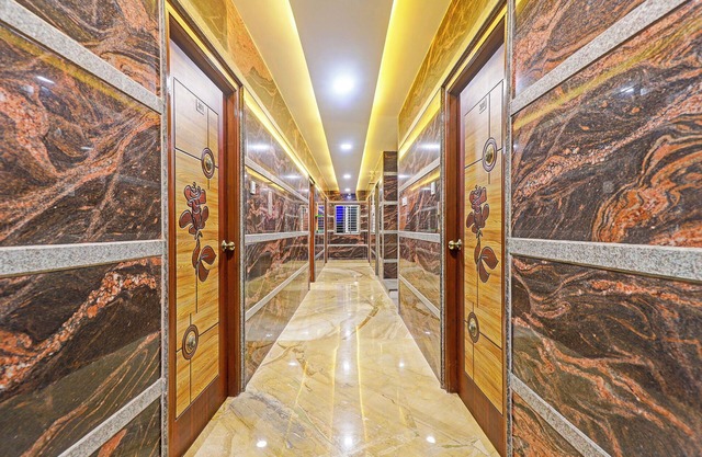 Fabhotel saravana shelters residency - Near tambaram railway station