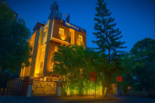 FabHotel Shree Swami, Nr Bird Valley Udyan