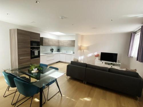 Fabulous 2 Bed Maisonette Battersea