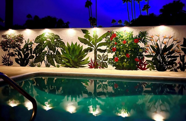FABULOUS 5 BR/6BA ALL ENSUITE, GAMEROOM, MURAL, ART,SALTWATER POOL SPA, LOCATION