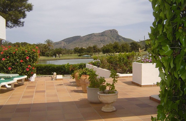 Fabulously well appointed two bedroom Golf Bungalow apartment