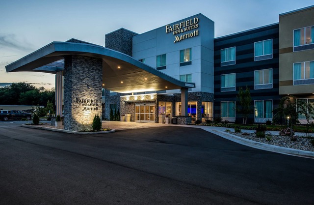 Fairfield Inn & Suites by Marriott St. Joseph Stevensville