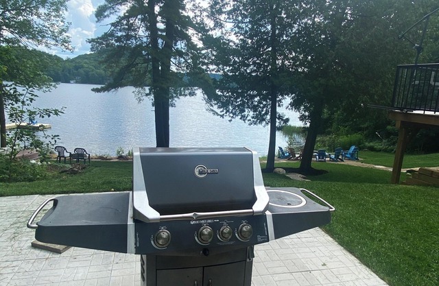 Fall Colours, Pet Friendly, Parks Pass Incl, Fireplace Firepit WiFi