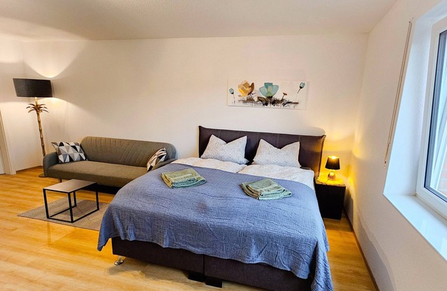 Family Apartment*2Bedrom*Kitchen*nfree parking,Wifi,Coffee/Tea