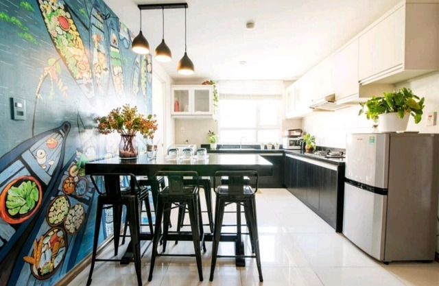 FAMILY APARTMENT IN HO CHI MINH CITY